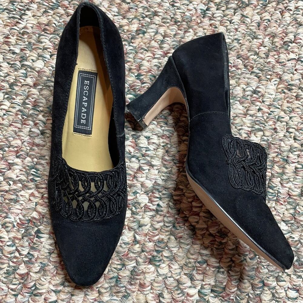 Escapade leather black 3 inch heels
